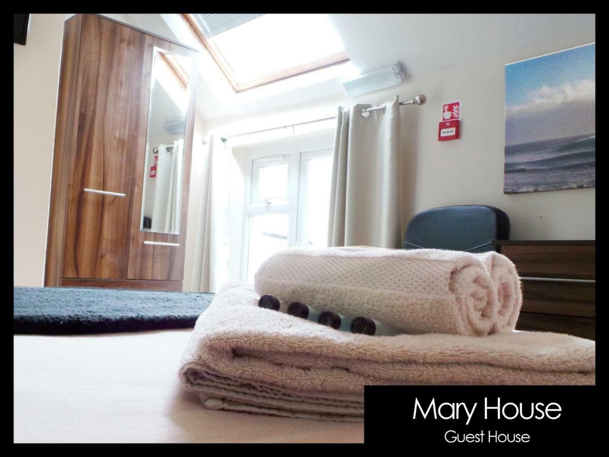 Mary House 46 Bed and Breakfast Porthcawl Buitenkant foto